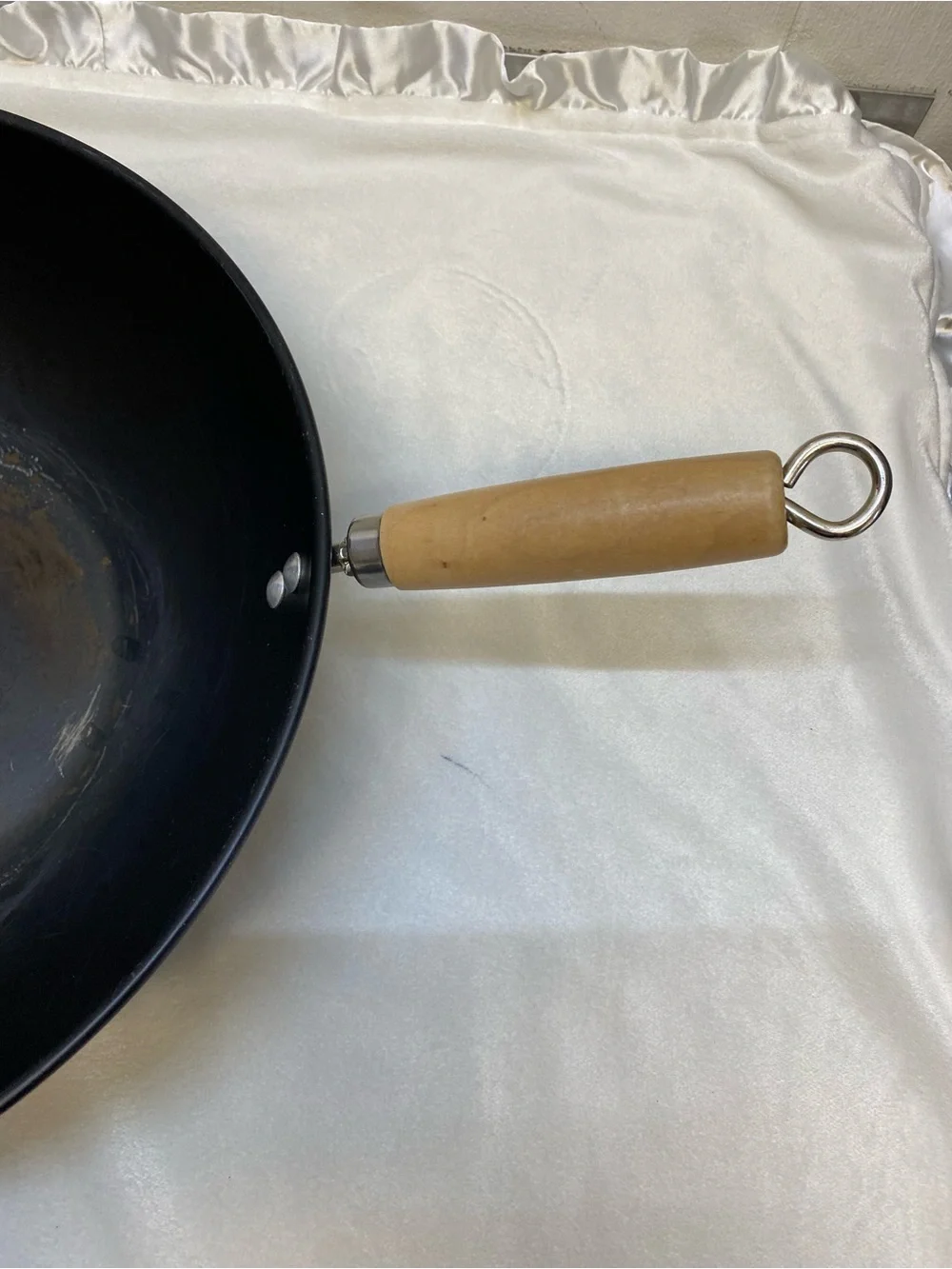 N/A black wok